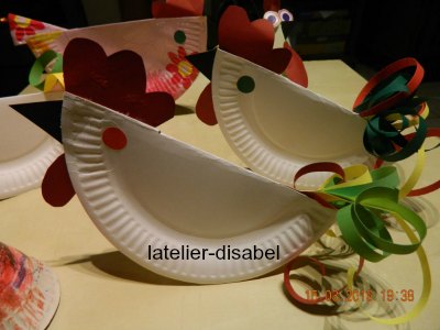 cocotte avec assiette de carton