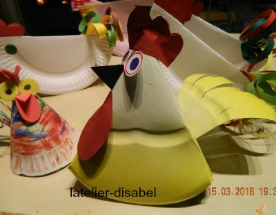 cocotte avec assiette de carton